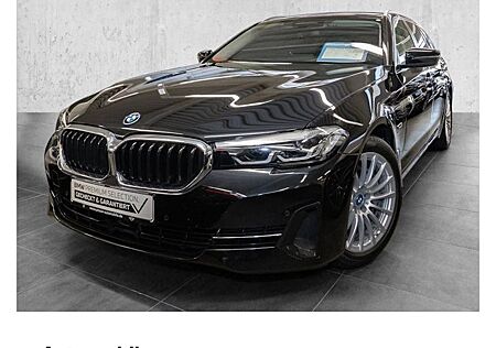BMW 5er 520i Touring A 5 Türen