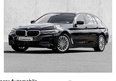 BMW 5er 530e Touring A 5 Türen