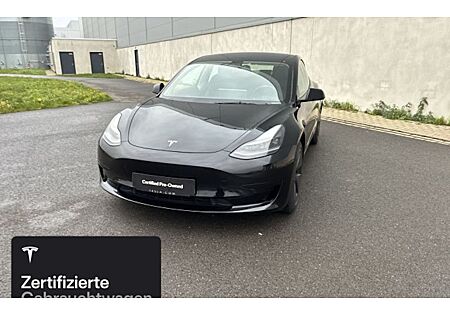 Tesla Model 3 Standard 4 Türen