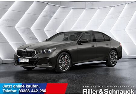 BMW i5 xDrive40 4 Türen