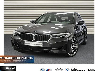BMW 5er 530d xDrive Touring A 5 Türen