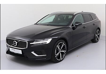 Volvo V60 T6 AWD Plug-in Hybrid Plus Bright Auto 5 Türen