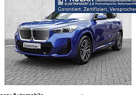 BMW iX1 eDrive20 5 Türen