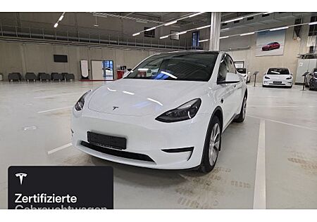 Tesla Model Y Hinterradantrieb RWD 5 Türen