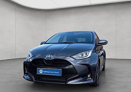Toyota Yaris 1.5-l-VVT-i CVT Team Deutschland 5 Türen