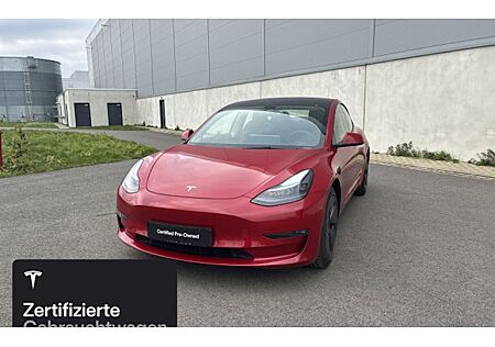 Tesla Model 3 Hinterradantrieb RWD Long Range 4 Türen