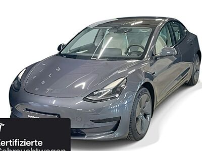 Tesla Model 3 Hinterradantrieb RWD 4 Türen