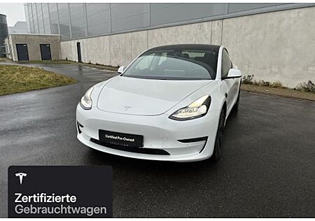 Tesla Model 3 Hinterradantrieb RWD Long Range 4 Türen