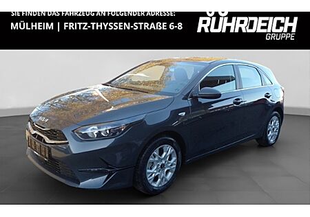Kia Cee'd 1.5 T-GDI DCT Vision 5 Türen