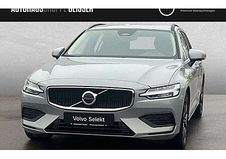 Volvo V60 B4 DCT Core 5 Türen