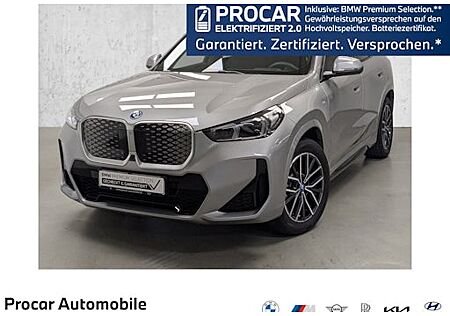 BMW iX1 xDrive30 5 Türen