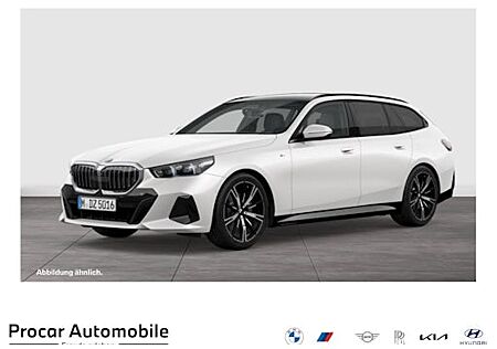BMW 5er 540d xDrive Touring A 5 Türen