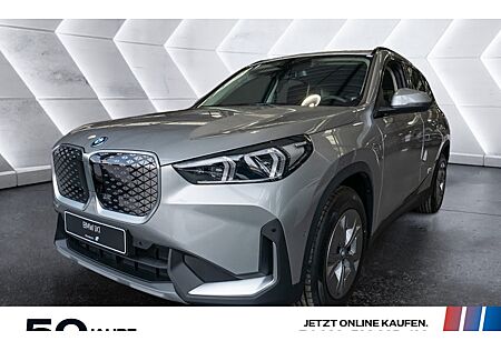 BMW iX1 xDrive30 5 Türen