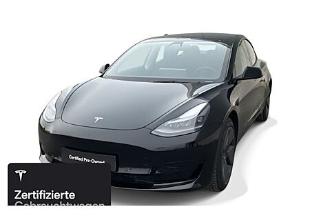 Tesla Model 3 Hinterradantrieb RWD 4 Türen