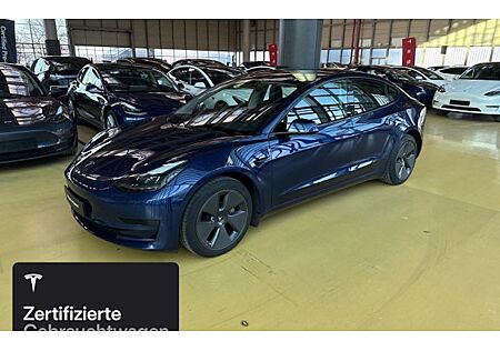 Tesla Model 3 Standard 4 Türen
