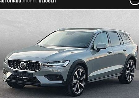 Volvo V60 CC B4 D AWD Ultimate Auto 5 Türen