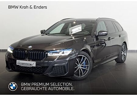BMW 5er 530d xDrive Touring A 5 Türen