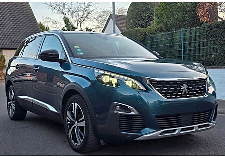 Peugeot 5008 PureTech 130 Allure 5 Türen