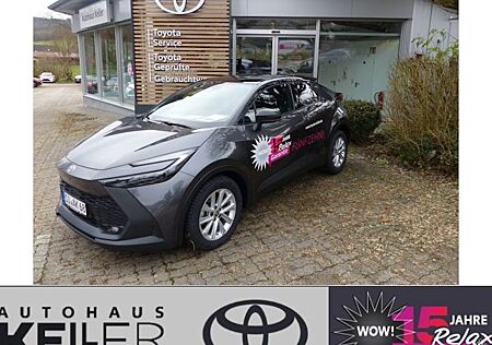 Toyota C-HR 2.0-l-VVT-i Hybrid Team Deutschland 5 Türen