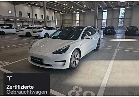 Tesla Model 3 Standard 4 Türen
