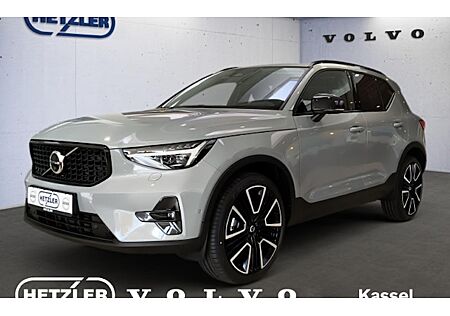 Volvo XC 40 B4 Ultra Dark DCT 5 Türen