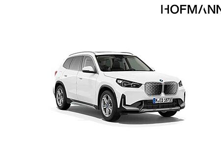 BMW iX1 xDrive30 5 Türen