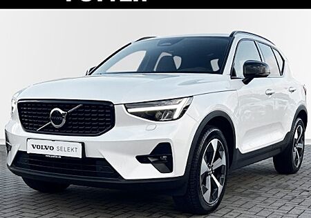 Volvo XC 40 B4 Core DCT 5 Türen