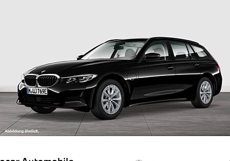 BMW 3er 330e Touring Advantage Automatic 5 Türen