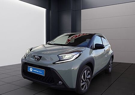 Toyota Aygo (X) Aygo (X) 1.0-l-VVT-i Play S-CVT 5 Türen