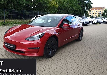 Tesla Model 3 Hinterradantrieb RWD Long Range 4 Türen