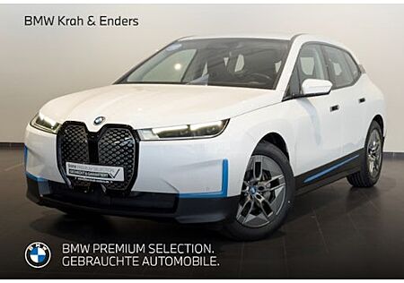 BMW iX xDrive45 5 Türen