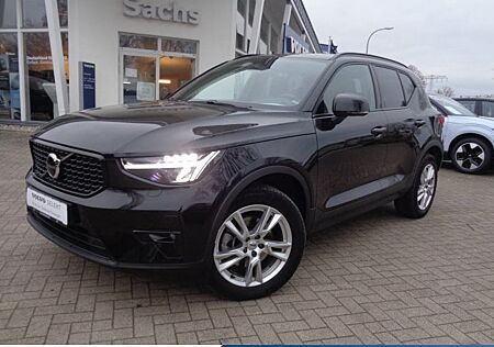 Volvo XC 40 B4 Plus Dark DCT 5 Türen