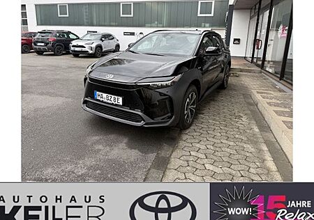 Toyota bZ4X 73 kWh Teamplayer 5 Türen