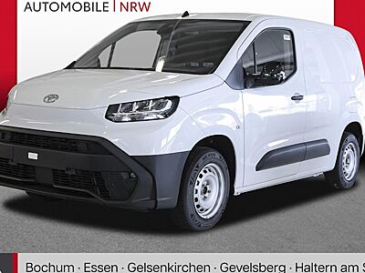 Toyota Pro Ace 1,5-l-D-4D 75kW L1 Meister 4 Türen