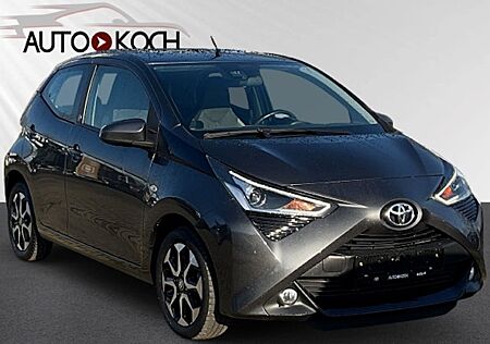 Toyota Aygo 1,0-l-VVT-i x-play 5 Türen