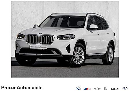 BMW X3 xDrive20 AT 5 Türen