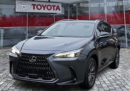 Lexus NX 450h+ E-FOUR 5 Türen