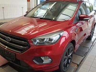 Ford Kuga 2,0 TDCi 4x4 110kW ST-Line PowerShift 5 Türen