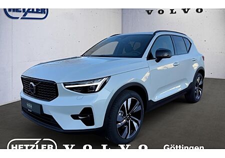 Volvo XC 40 B3 Plus Dark DCT 5 Türen