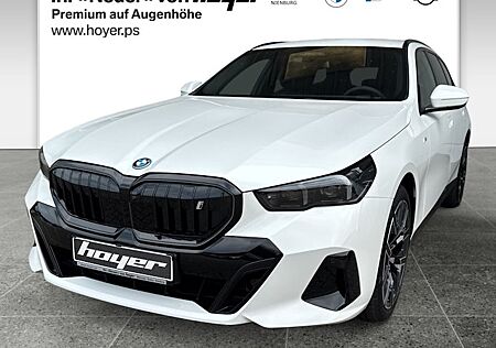 BMW i5 xDrive40 Touring 5 Türen