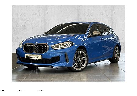 BMW 1er M135i xDrive A 5 Türen