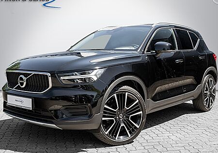 Volvo XC 40 T2 Momentum 5 Türen