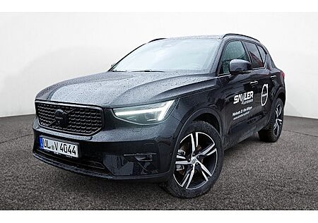 Volvo XC 40 B4 Plus Black Edition DCT 5 Türen