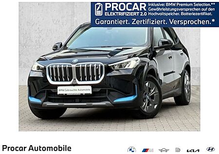 BMW iX1 xDrive30 5 Türen