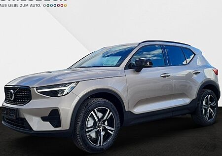 Volvo XC 40 B4 Plus Dark DCT 5 Türen