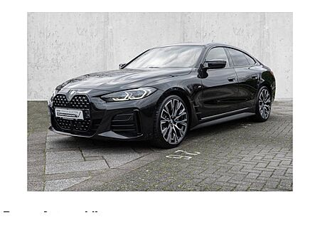 BMW 4er M440i xDrive Coupé A 2 Türen