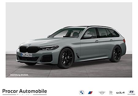 BMW 5er 530d xDrive Touring A 5 Türen