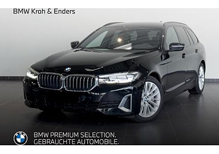 BMW 5er 540d xDrive Touring A 5 Türen