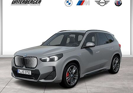 BMW iX1 xDrive30 5 Türen