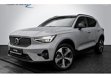 Volvo XC 40 B4 Plus Dark DCT 5 Türen